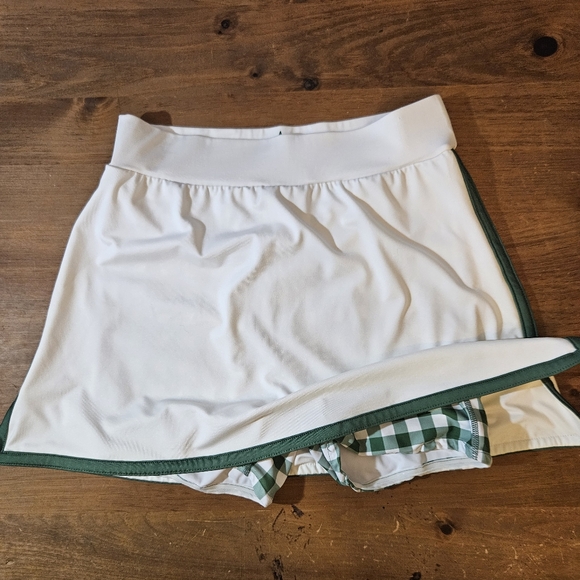 Tuckernuck Pants - Tuckernuck White and Green Gingham Elena Skort Size Small Tennis Golf Sports
